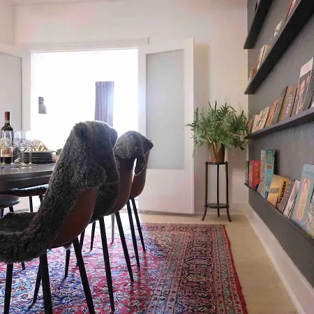 Cozy Apartment *